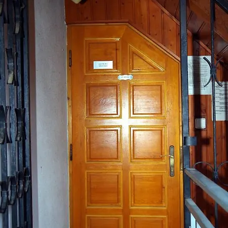 Sklep U Veselych Mutenice Exterior photo