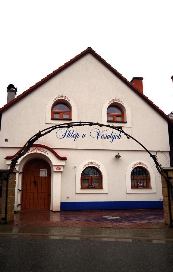 Sklep U Veselych * Mutenice